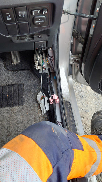 2014 Toyota Prius Hybrid  5225 - Used parts for sale