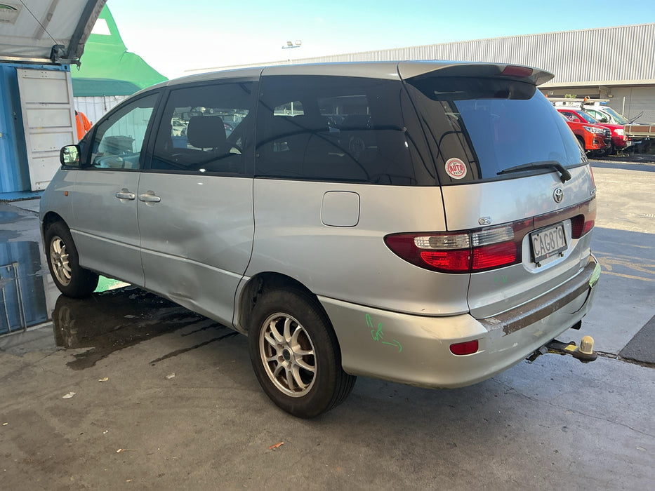 2000 Toyota Estima  R40 6172 - Used parts for sale
