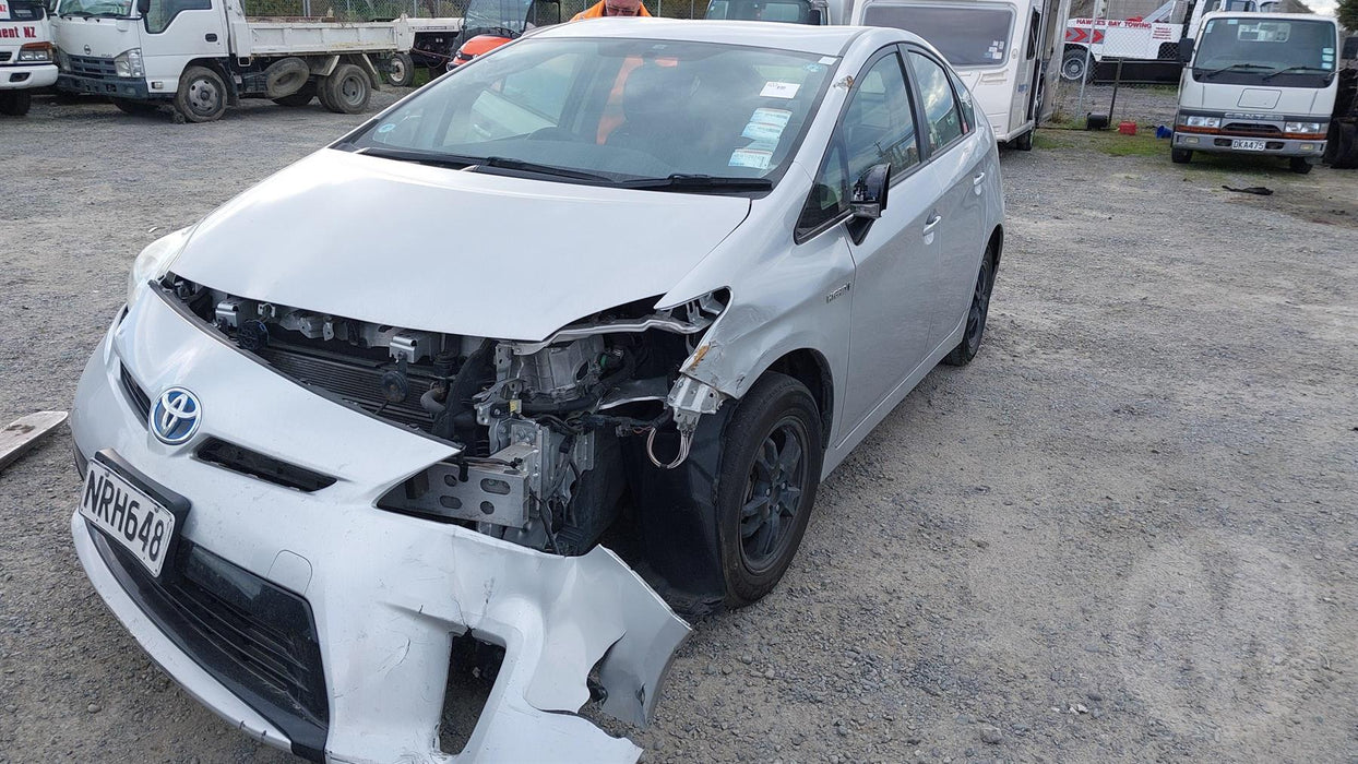 2014 Toyota Prius Hybrid  5225 - Used parts for sale