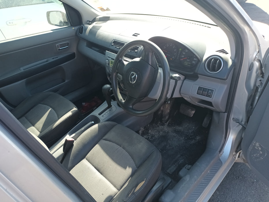 2006, Mazda, Demio, DY3W-470981