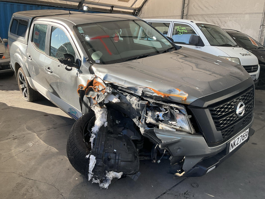 2021 Nissan Navara SL 2.3D/7AT  5017 - Used parts for sale