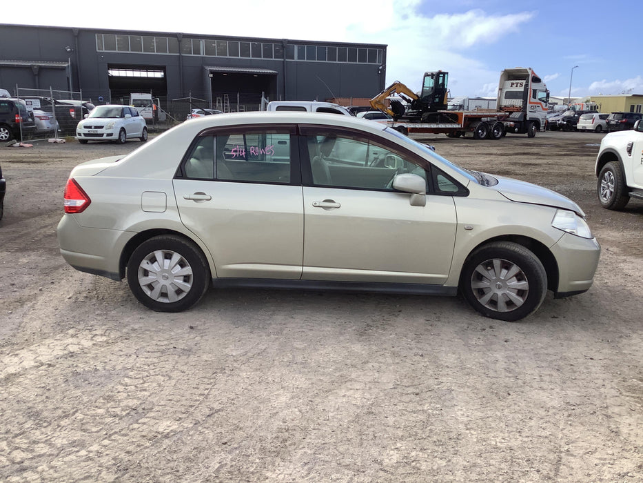 2004, Nissan, Tiida, LATIO, SC11-006554