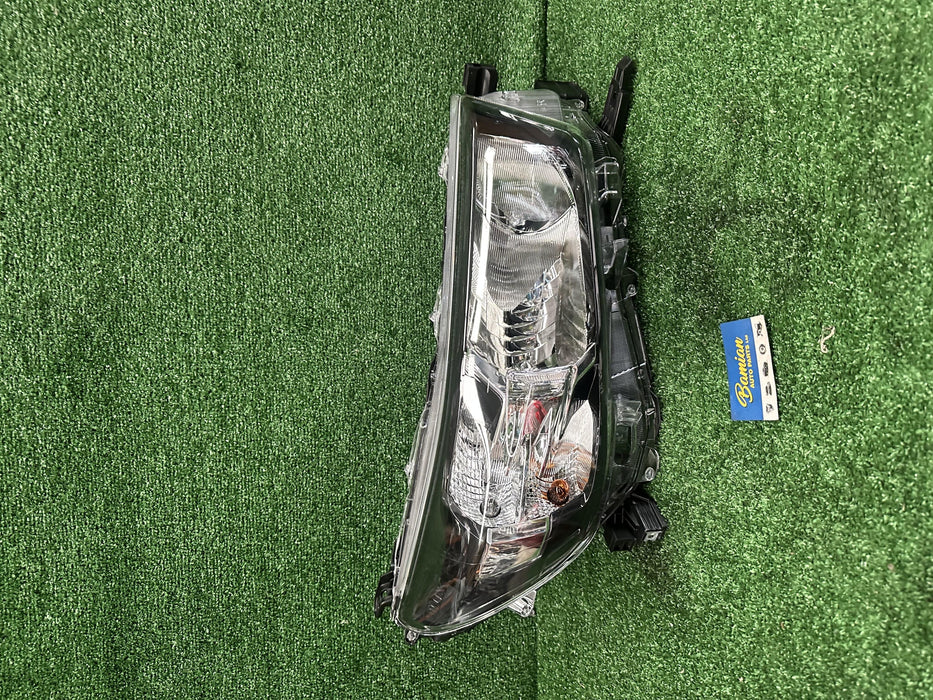 2021 Toyota Hilux SR Hi-Rider VIII N130 Right Headlamp