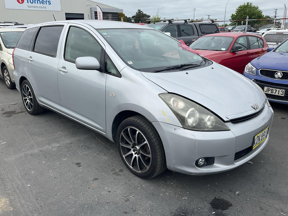 2004 Toyota Wish   5539 - Used parts for sale