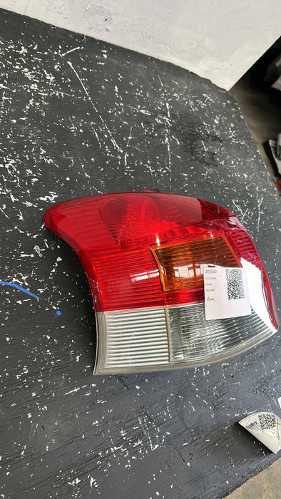 Toyota, Yaris, Vitz XP90, Left Taillight