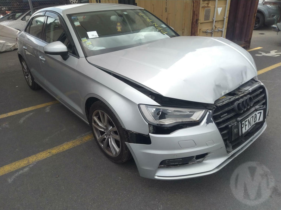 2014, Audi, A3, WAUZZZ8V9E1024927