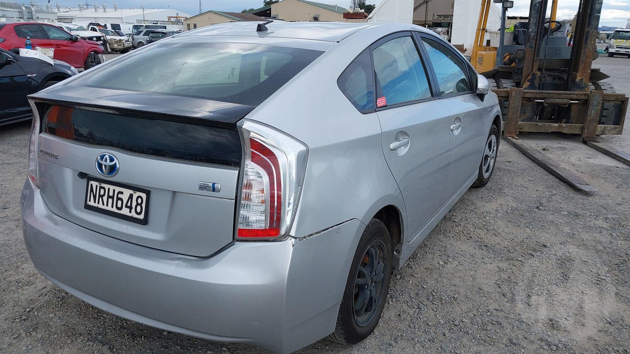 2014 Toyota Prius Hybrid  5225 - Used parts for sale