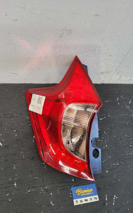 2015 Nissan Note Note Note Left Taillight