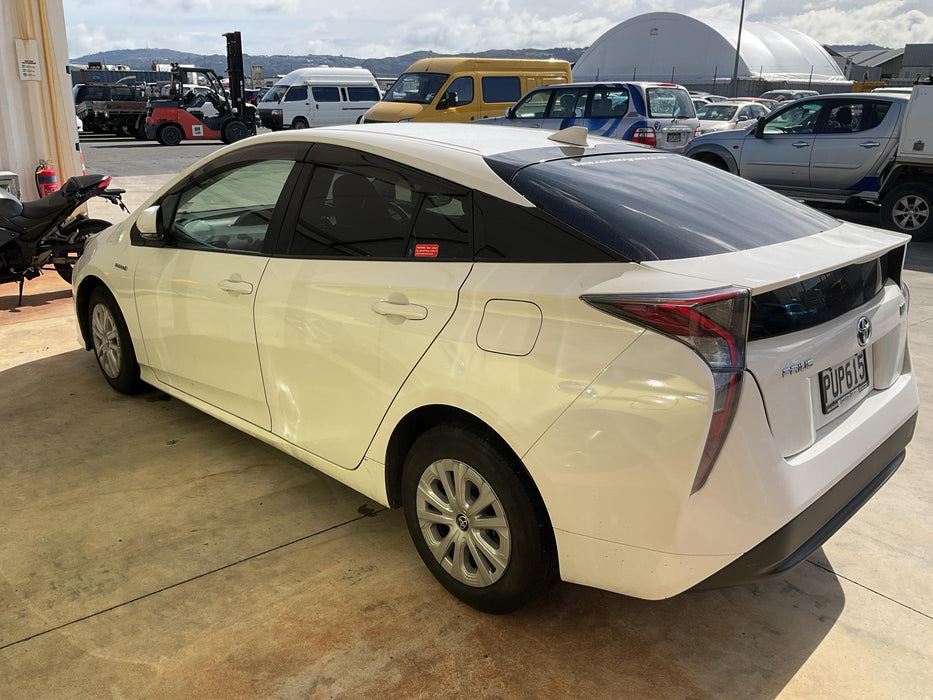 2017, Toyota, Prius, HYBRID, ZVW51-8039174