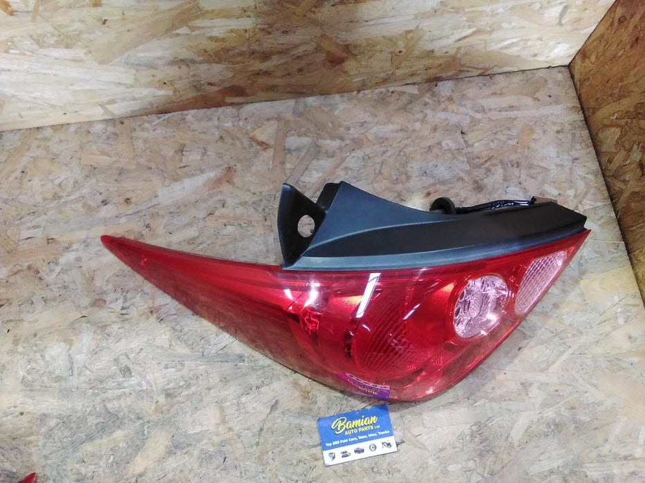 Nissan Tiida Tiida  Left Taillight
