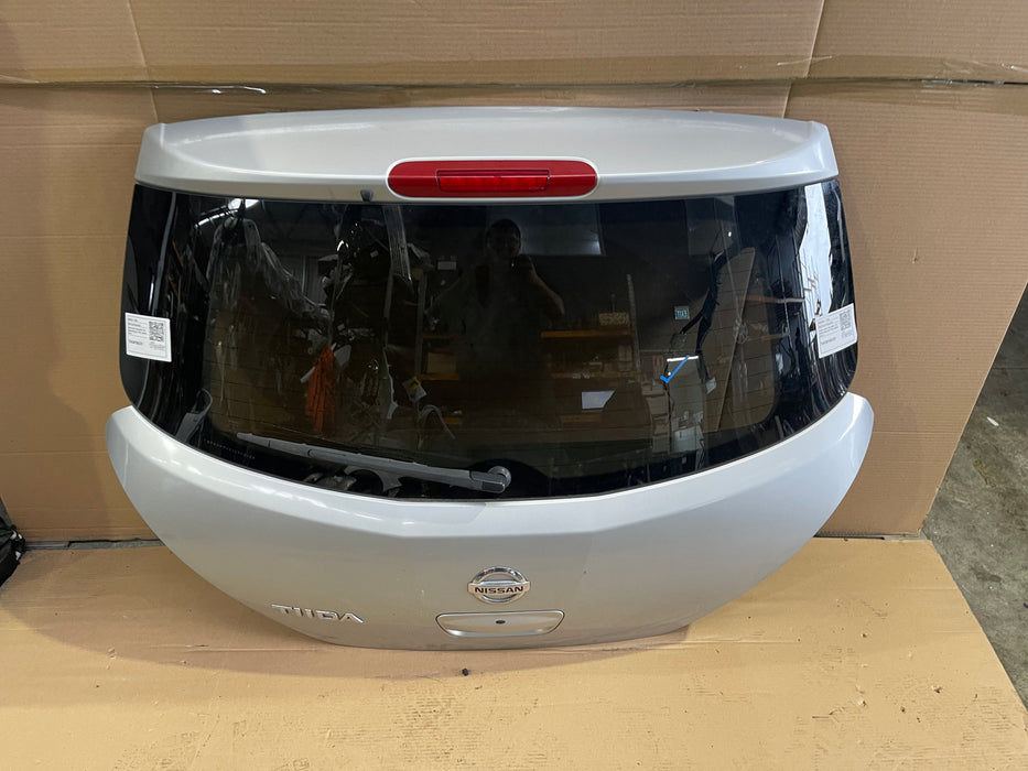 2008, Nissan, Tiida, Bootlid/Tailgate