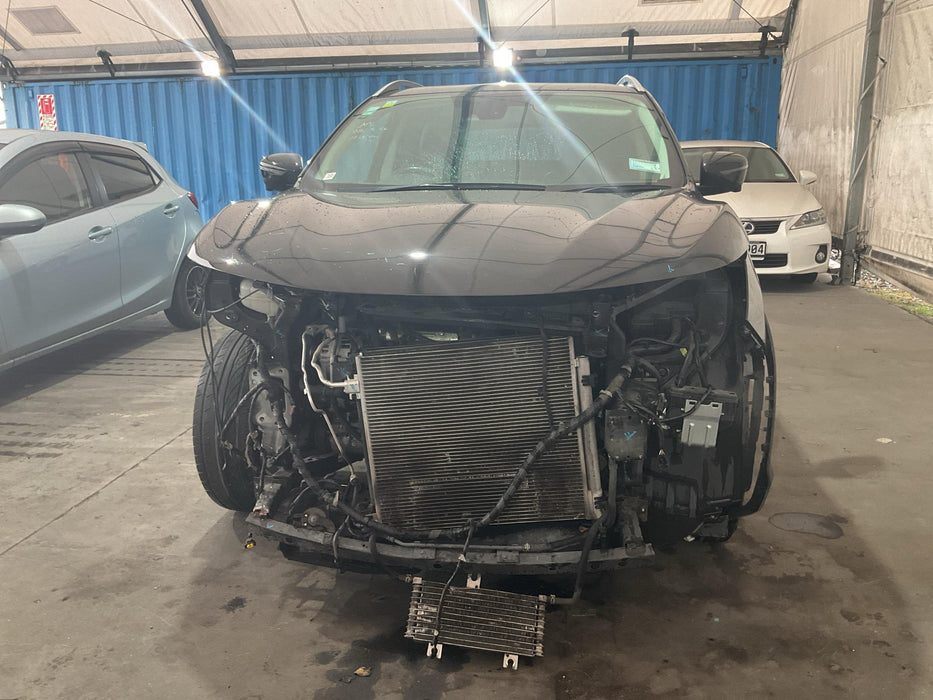 2017 Nissan Qashqai TI 2.0P/1CVT/HA/5DR  4726 - Used parts for sale