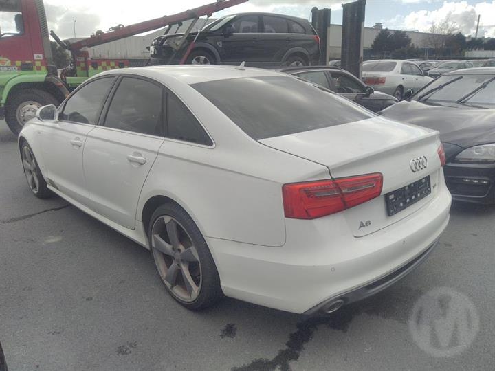 2012, Audi, A6, WAUZZZ4G2BN031276