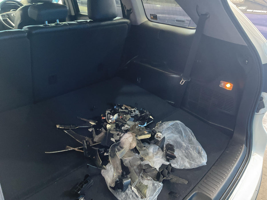 2015 Toyota Highlander GXL 3.5P/4WD/6AT/SW/  5186 - Used parts for sale