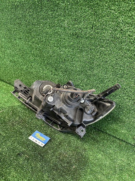 2008 Mazda 3 Axela Bk  Right Headlamp