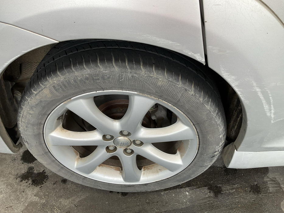2004 Toyota Wish   5609 - Used parts for sale