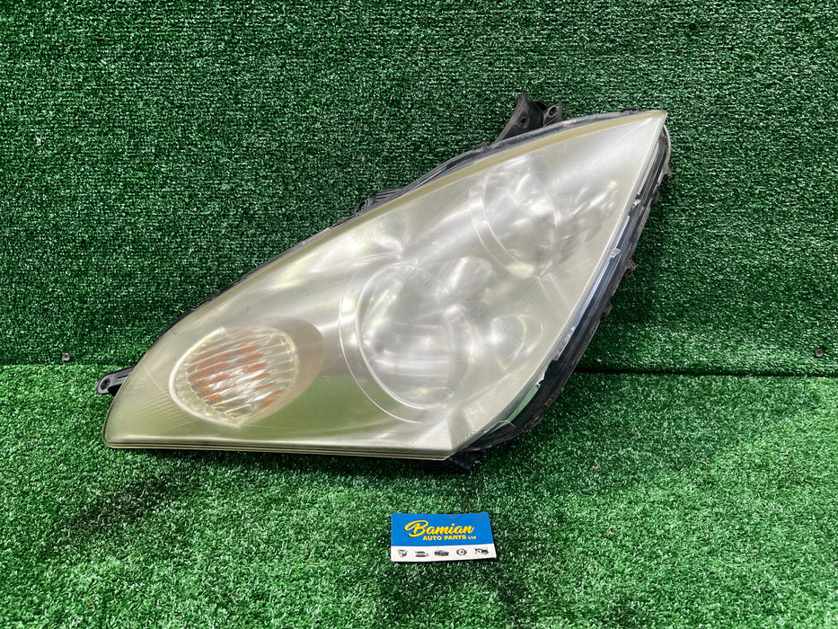 49398 2005 Toyota Wish  E10 Right Headlamp