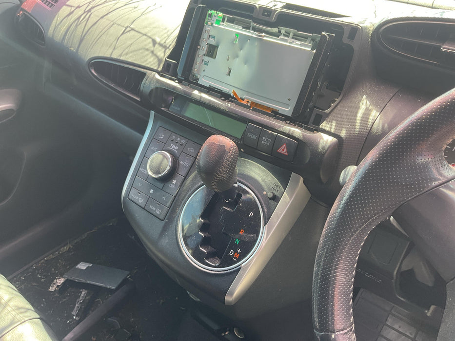 2009 Toyota Wish  E20 5930 - Used parts for sale