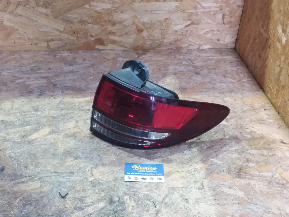 Toyota, Estima, Previa, Right Taillight