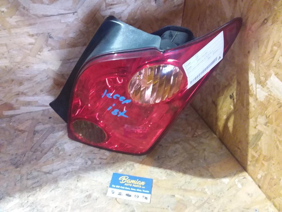 Toyota, Ist, Right Taillight