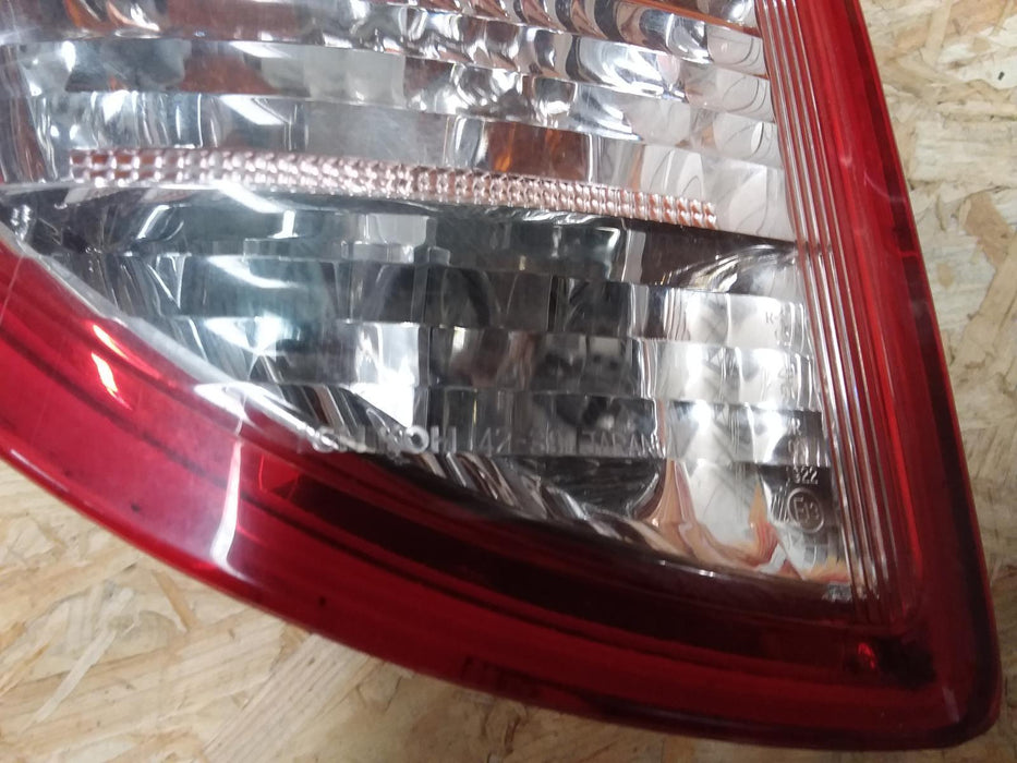 Toyota, RAV4, Left Taillight