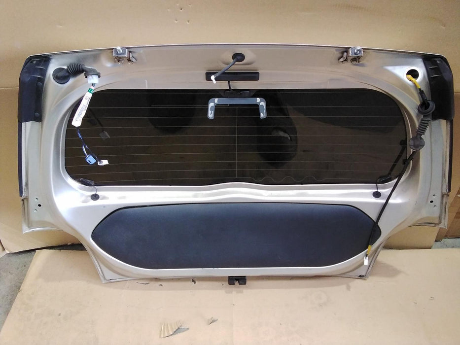 Toyota, Ist, Bootlid/Tailgate