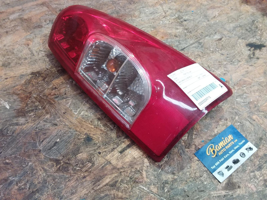 Toyota, Hilux, Right Taillight