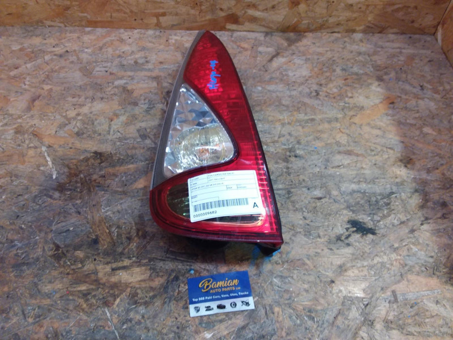 Toyota, FunCargo, Left Taillight