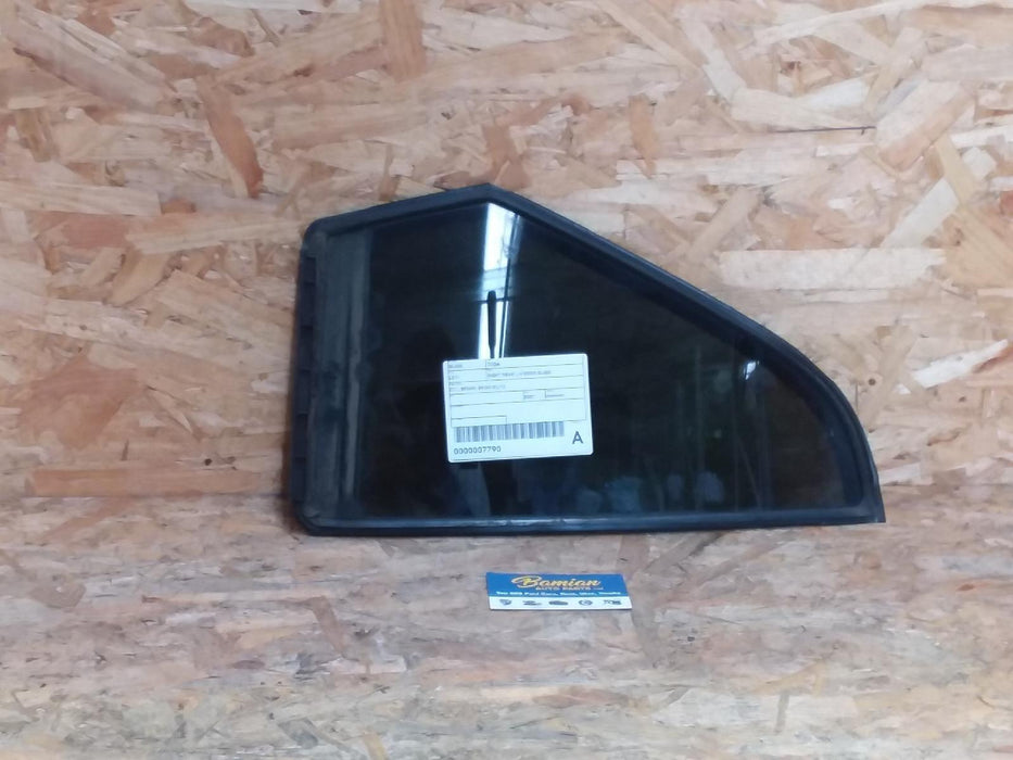 Nissan, Tiida, Right Rear Quarter Door Glass