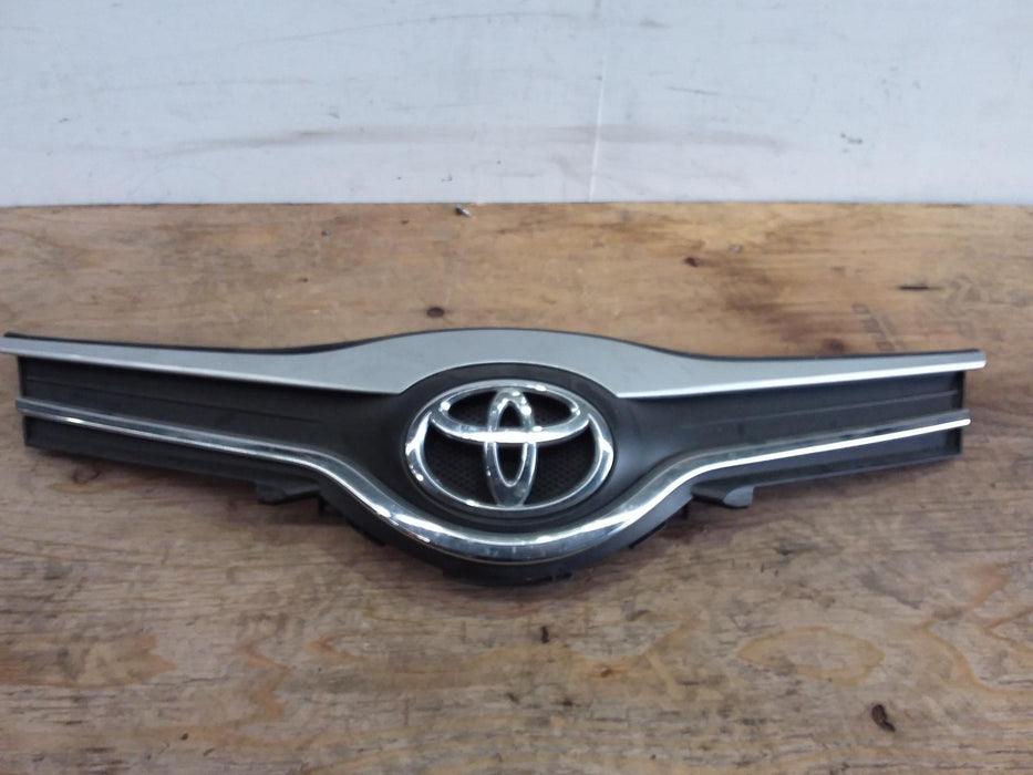 Toyota, Yaris, Grille