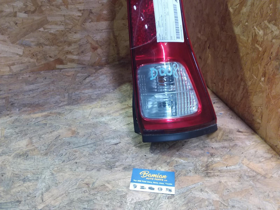 Nissan, Serena, Right Taillight