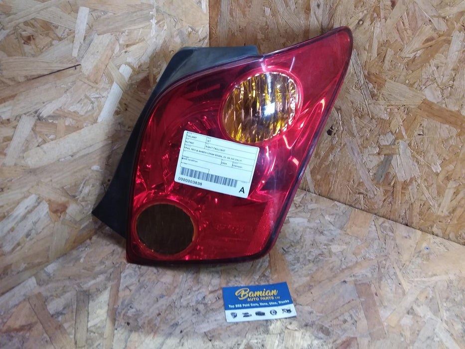 Toyota, Ist, Right Taillight