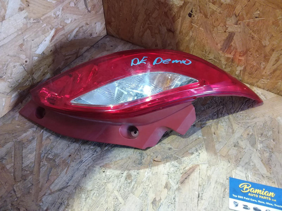 Mazda, 2, Left Taillight