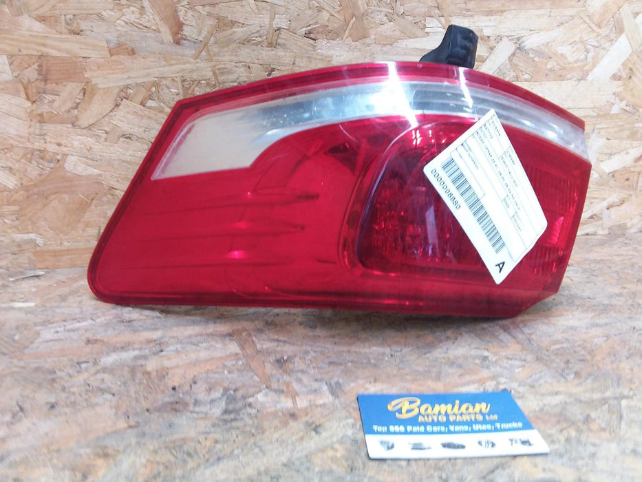 Toyota, Camry, Right Taillight