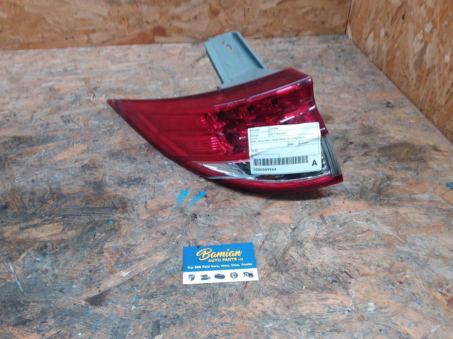 Toyota, Estima, Left Taillight