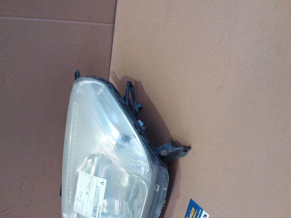 Toyota, RAV4, Left Headlamp