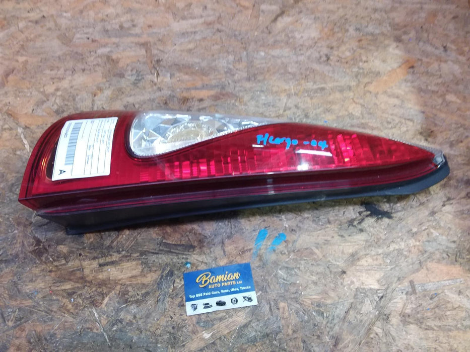 Toyota, FunCargo, Left Taillight